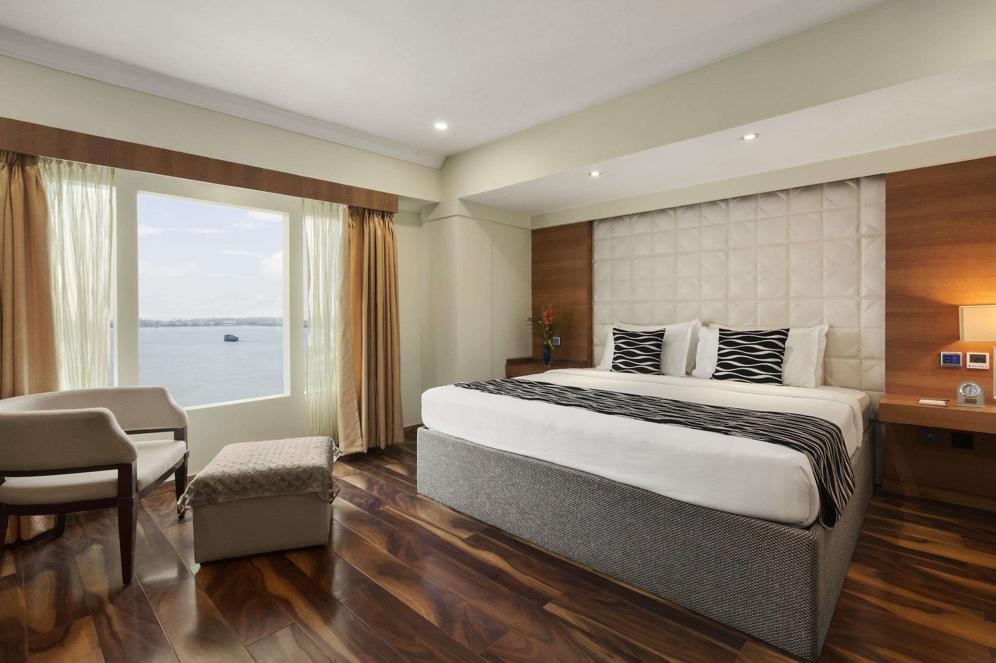 Ramada By Wyndham Alleppey Alappuzha Экстерьер фото