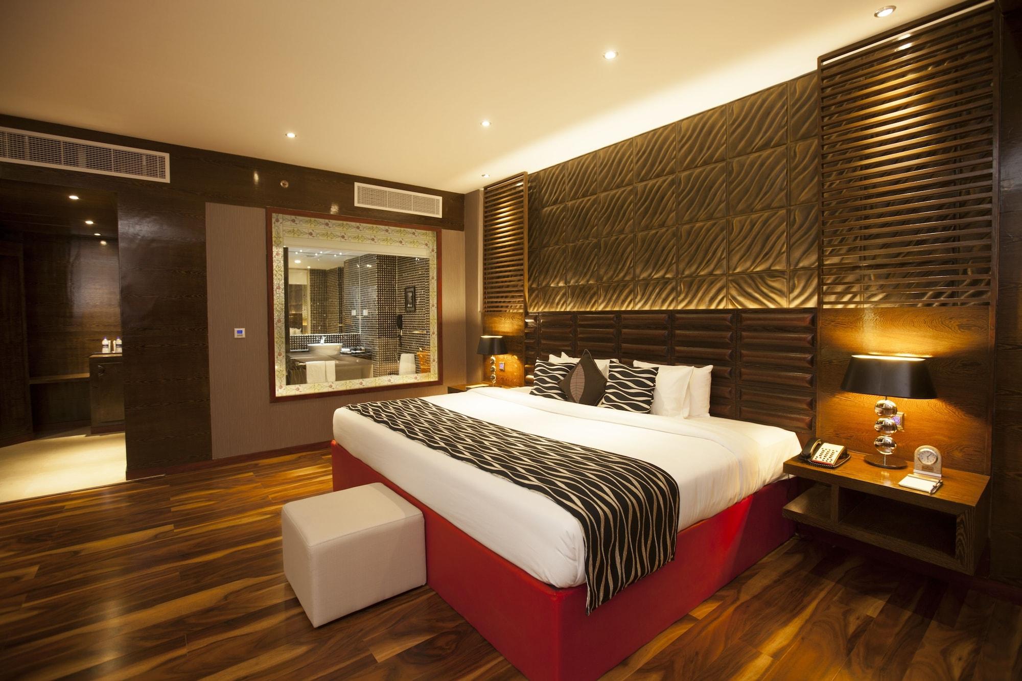 Ramada By Wyndham Alleppey Alappuzha Экстерьер фото