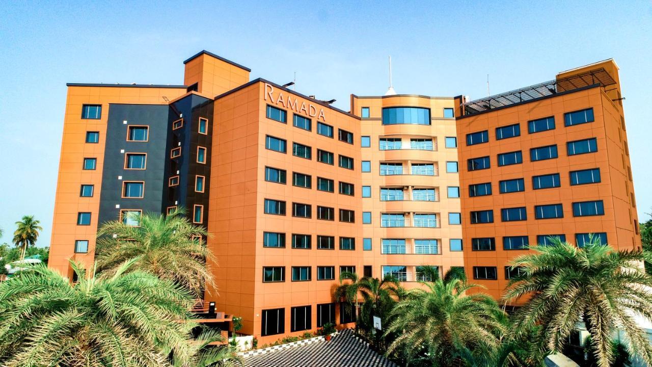 Ramada By Wyndham Alleppey Alappuzha Экстерьер фото