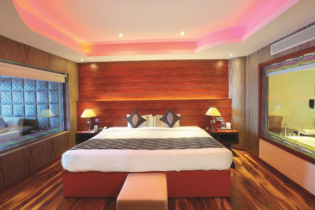 Ramada By Wyndham Alleppey Alappuzha Экстерьер фото