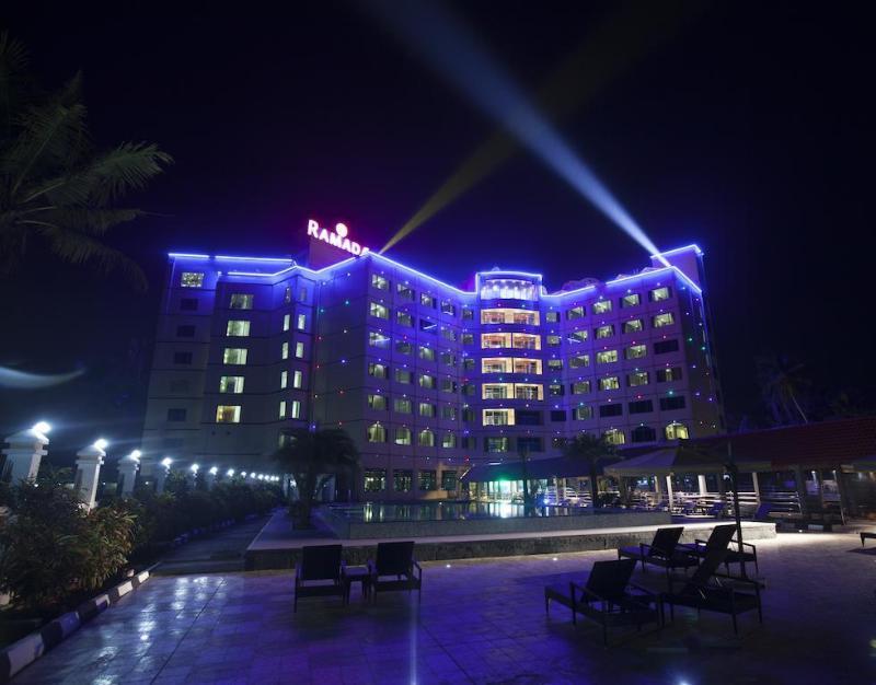 Ramada By Wyndham Alleppey Alappuzha Экстерьер фото